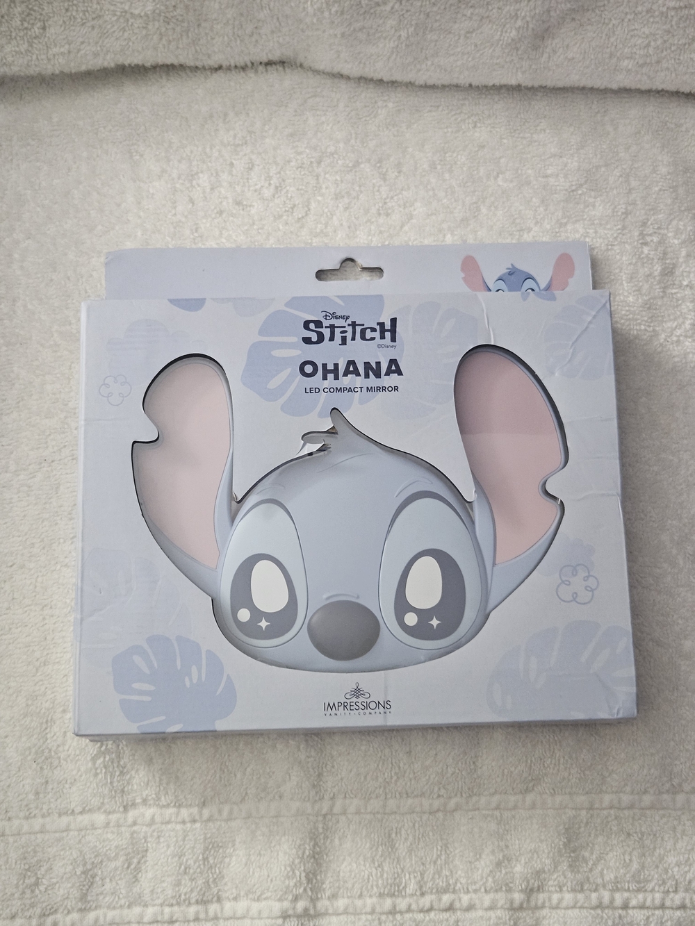 Impressions Vanity Disney Stitch Ohana LED Compact Mirror Makeup Lighted